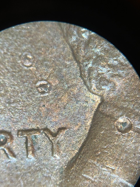 Lincoln-Memorial-Cent-1985-D--Strange-Circle-Near-Lincoln-Head